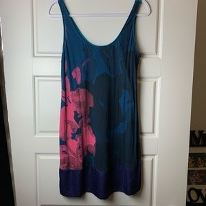 Dainty and light Express dress